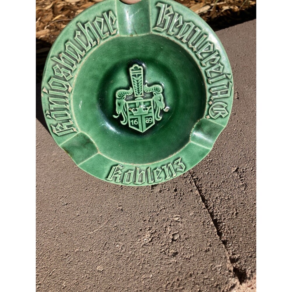 VTG Hackerbrau Munchen German Beer Brewery Ceramic Ashtray Green 5.5”